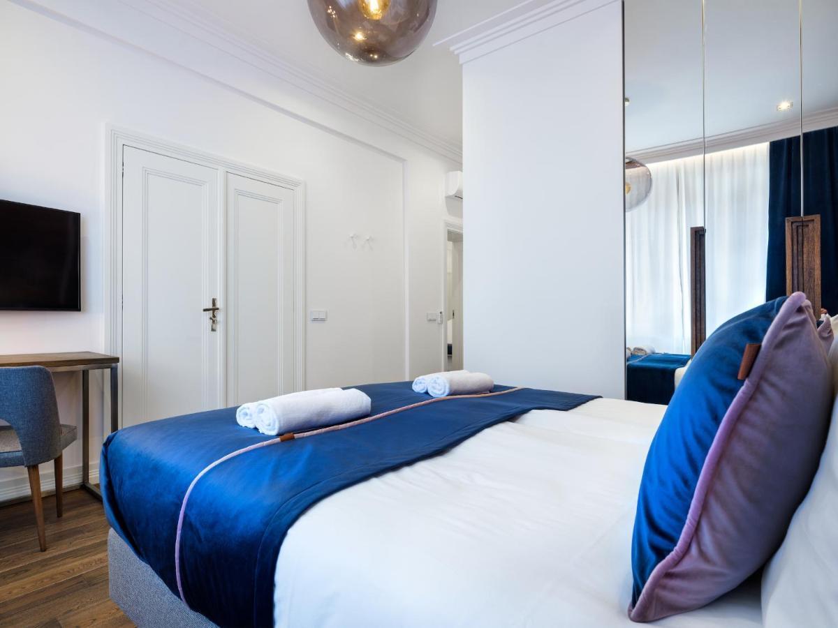 Tyzenhauz Grand Apartaments Krakau Buitenkant foto