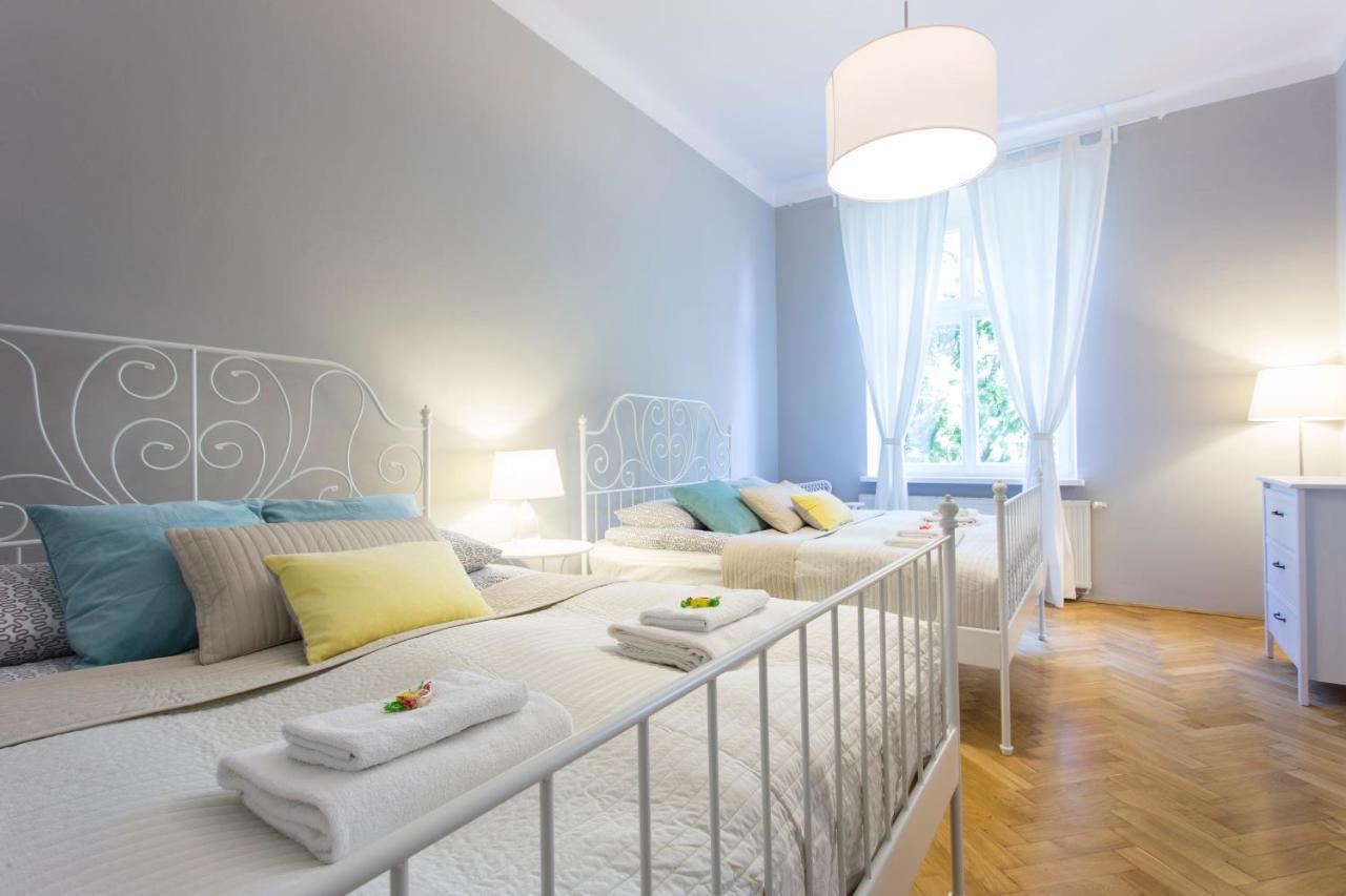 Tyzenhauz Grand Apartaments Krakau Buitenkant foto