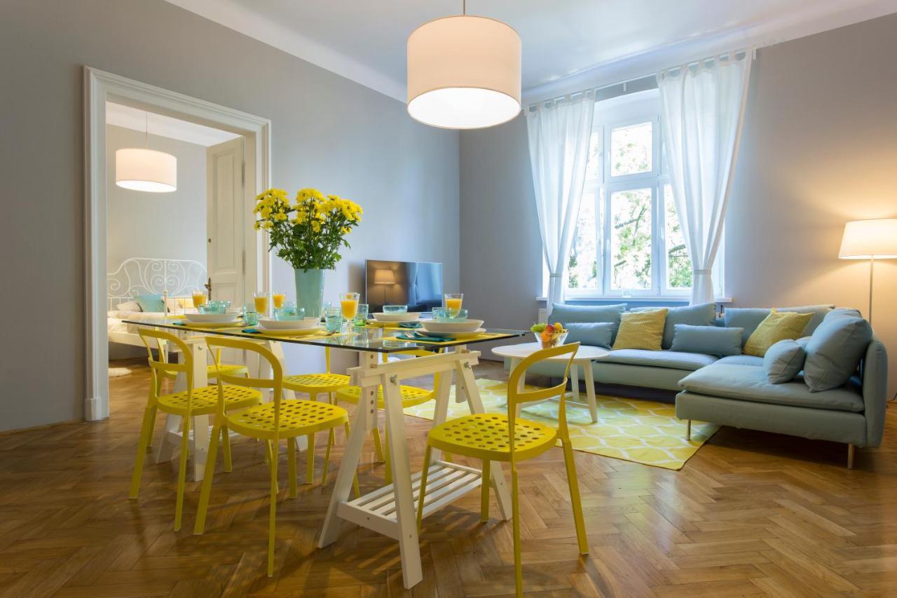 Tyzenhauz Grand Apartaments Krakau Buitenkant foto