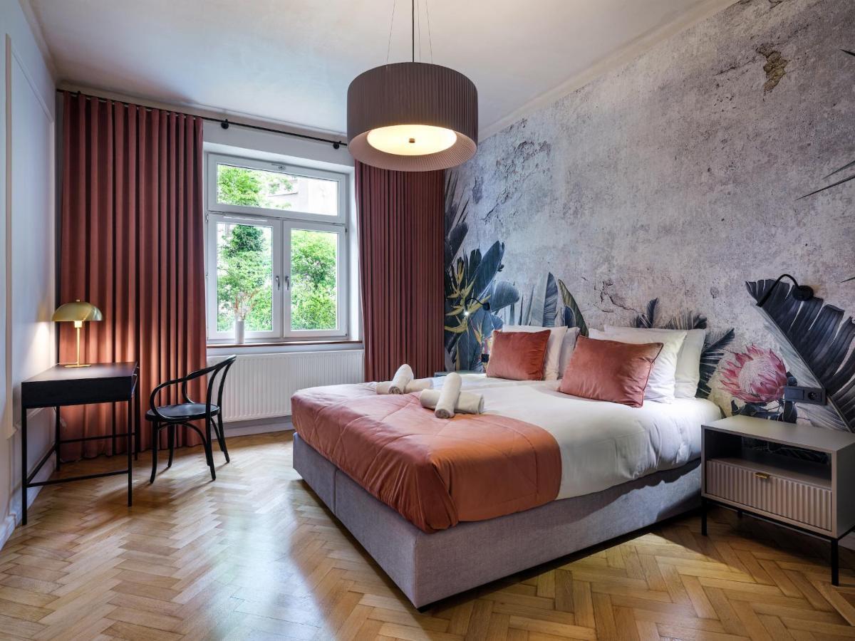 Tyzenhauz Grand Apartaments Krakau Buitenkant foto