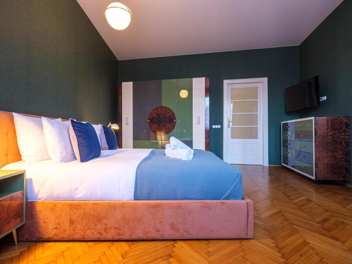 Tyzenhauz Grand Apartaments Krakau Kamer foto