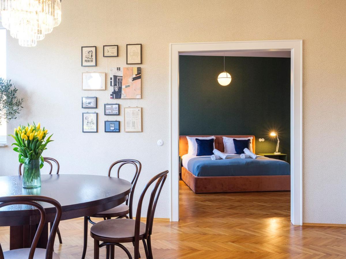 Tyzenhauz Grand Apartaments Krakau Kamer foto